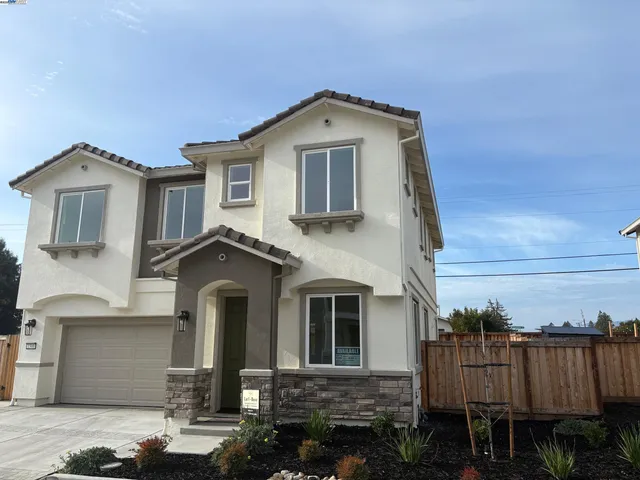 $757,900 | 1300 Sunningdale Lane, Fairfield, CA 94533