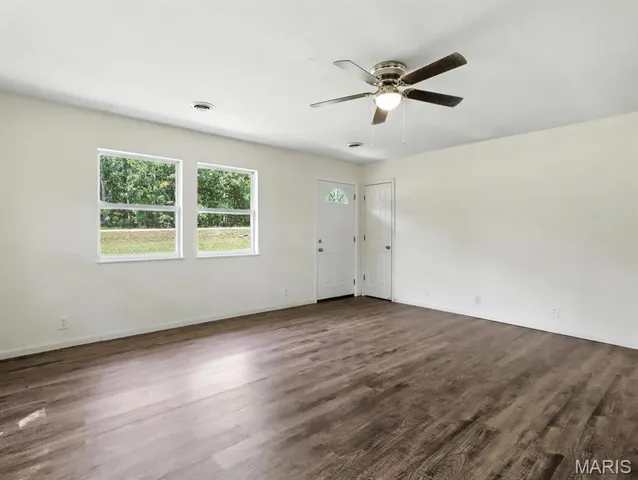 $210,000 | 33540 M-highway Tt, Plato, MO 65552