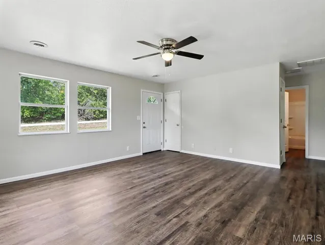 $210,000 | 33540 M-highway Tt, Plato, MO 65552