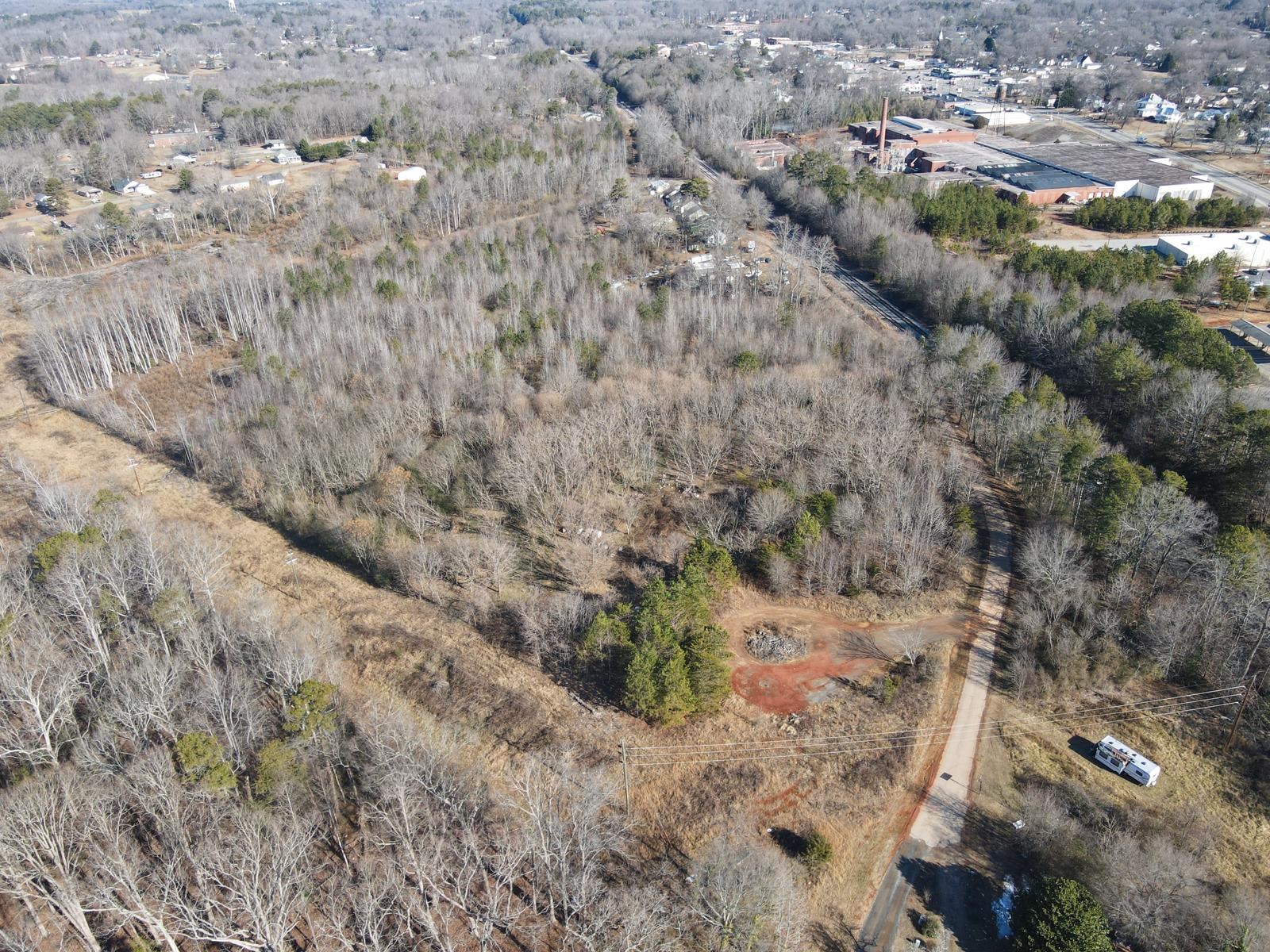 700 Red Line Avenue Chesnee, SC 29323 - Photo 3 of 6