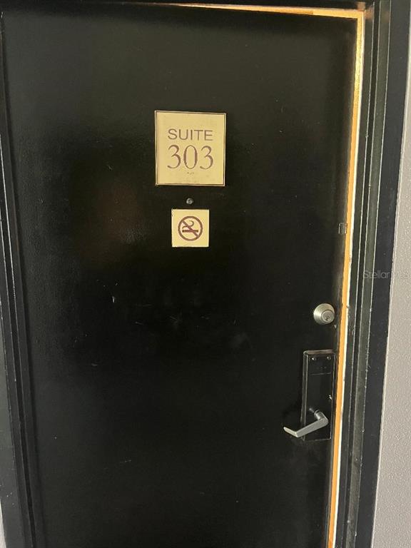 8421 South Orange Blossom Trail, Unit 303 Orlando, FL 32809 - Photo 2 of 15 a view of a elevator