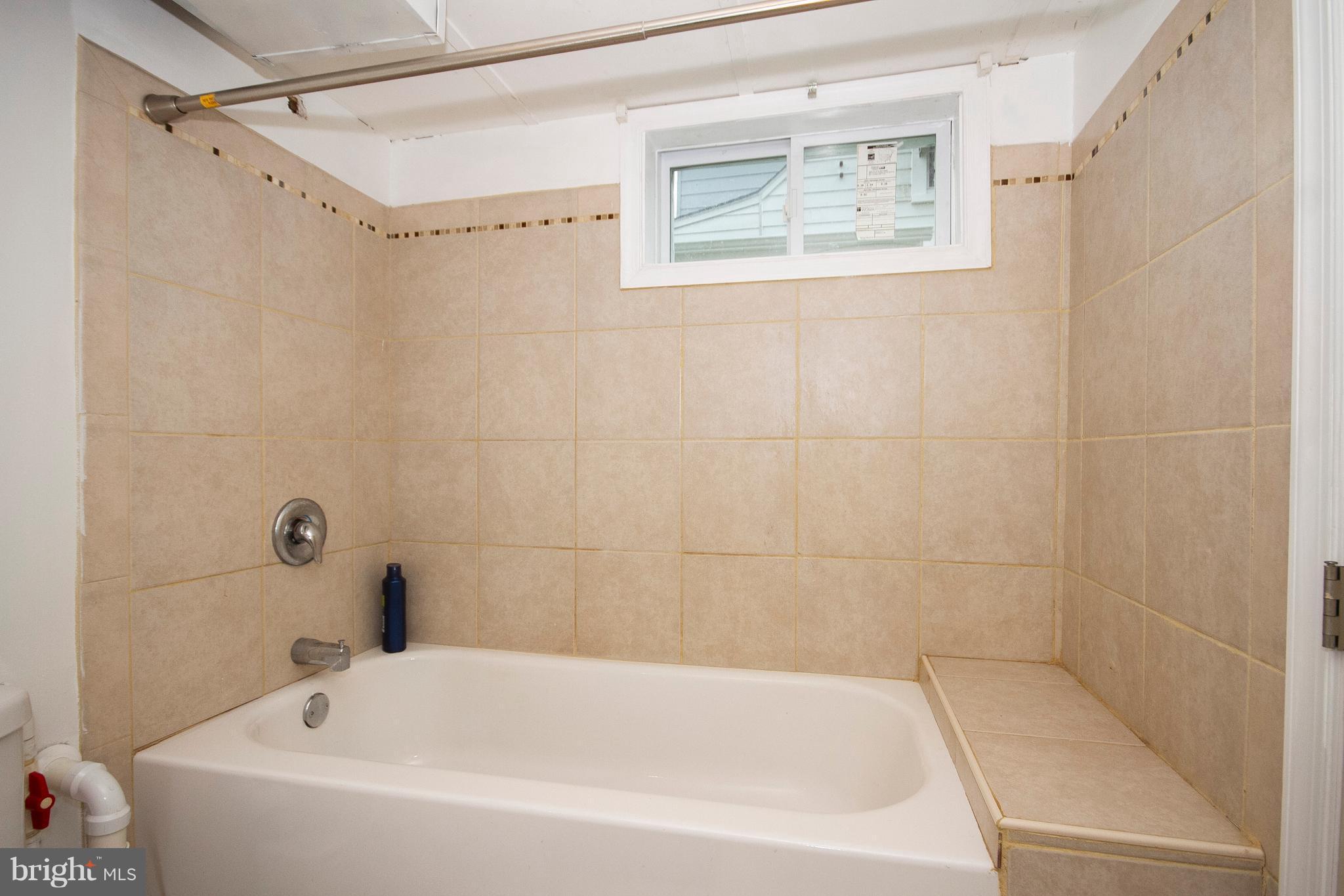 3208 Stanley Road Halethorpe, MD 21227 - Photo 24 of 26 Bath