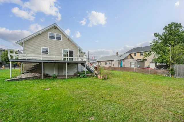 $598,000 | 7 Manet Avenue, Quincy, MA 02169