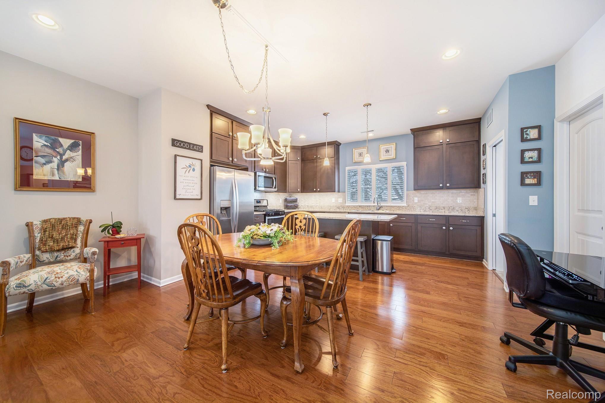 2681 Harvard Road Berkley, MI 48072 - Photo 8 of 35 2681 Harvard_41.jpg