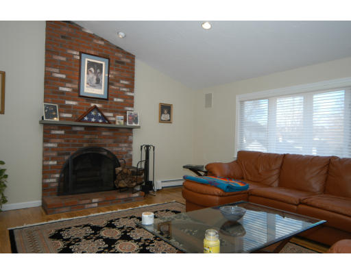 3 East Evergreen Road Natick, MA 01760 - Photo 2 of 9
