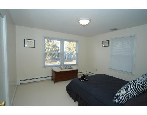3 East Evergreen Road Natick, MA 01760 - Photo 5 of 9