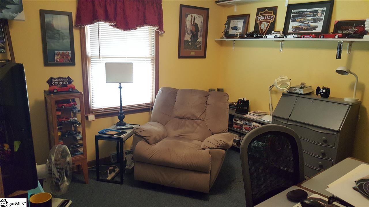 108 Ghost Creek Road Laurens, SC 29360 - Photo 7 of 15 Gallery Image 7