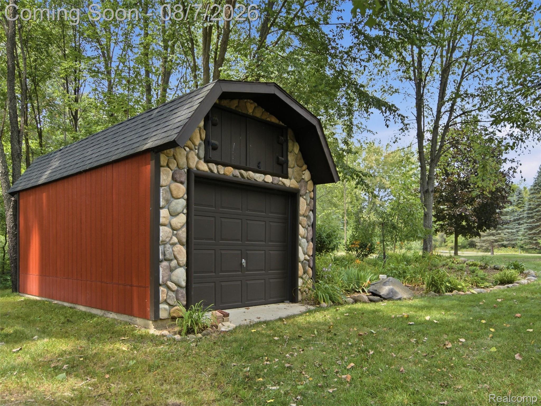 8350 West Rolston Road Linden, MI 48451 - Photo 48 of 62 25-DSC05466.jpg