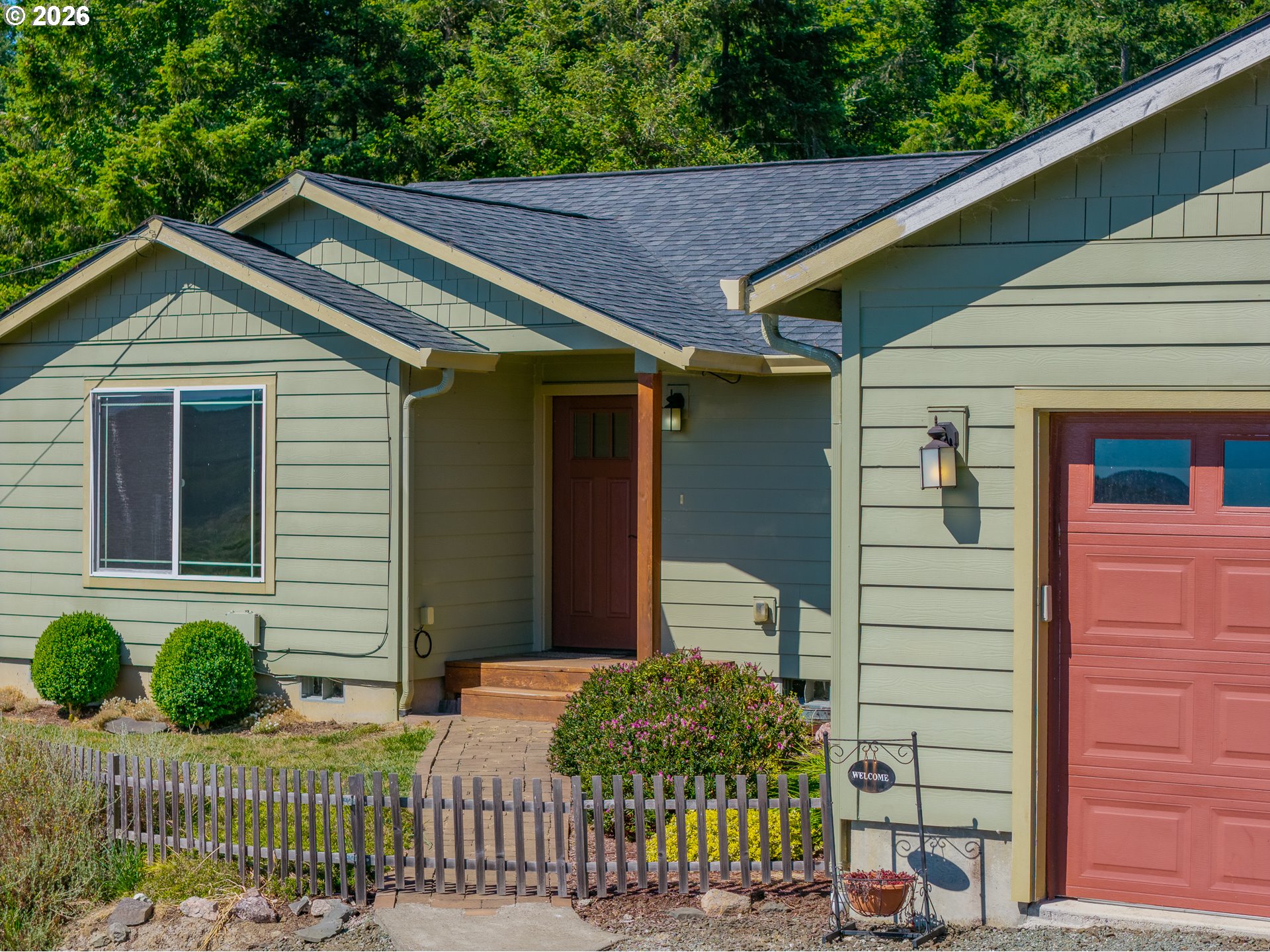 2217 King Lane Myrtle Point, OR 97458 - Photo 2 of 47