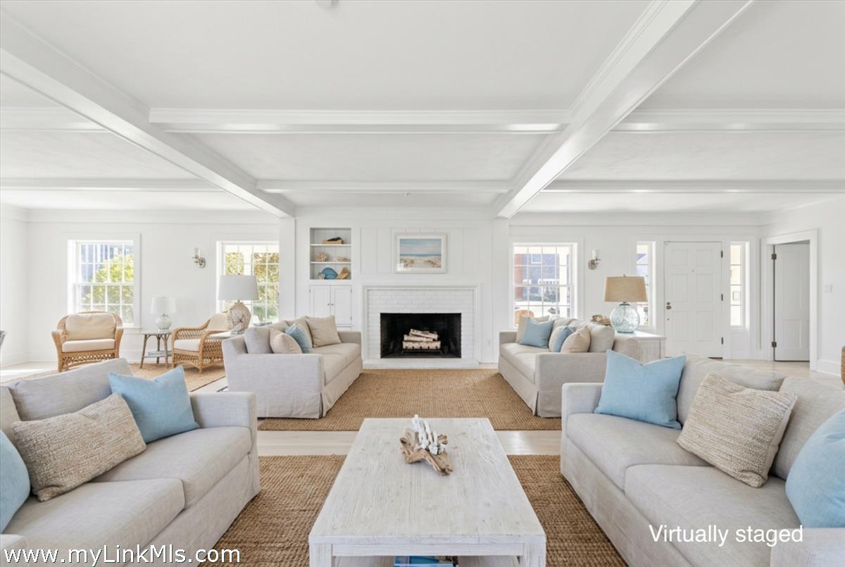 33 Shell Street Nantucket, MA 02554 - Photo 6 of 60