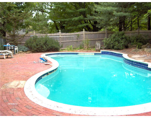 93 Torrey Road Southbridge, MA 01550 - Photo 21 of 26 Gallery Image 21
