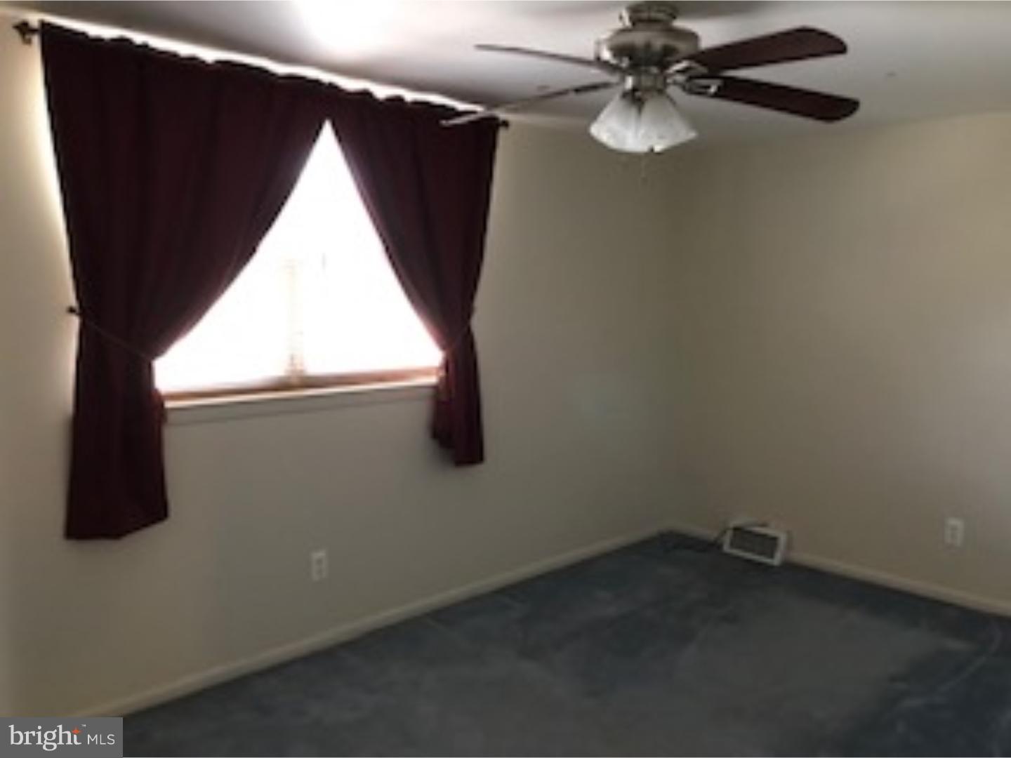 482 Tomlinson Road Philadelphia, PA 19116 - Photo 3 of 21 Gallery Image 3