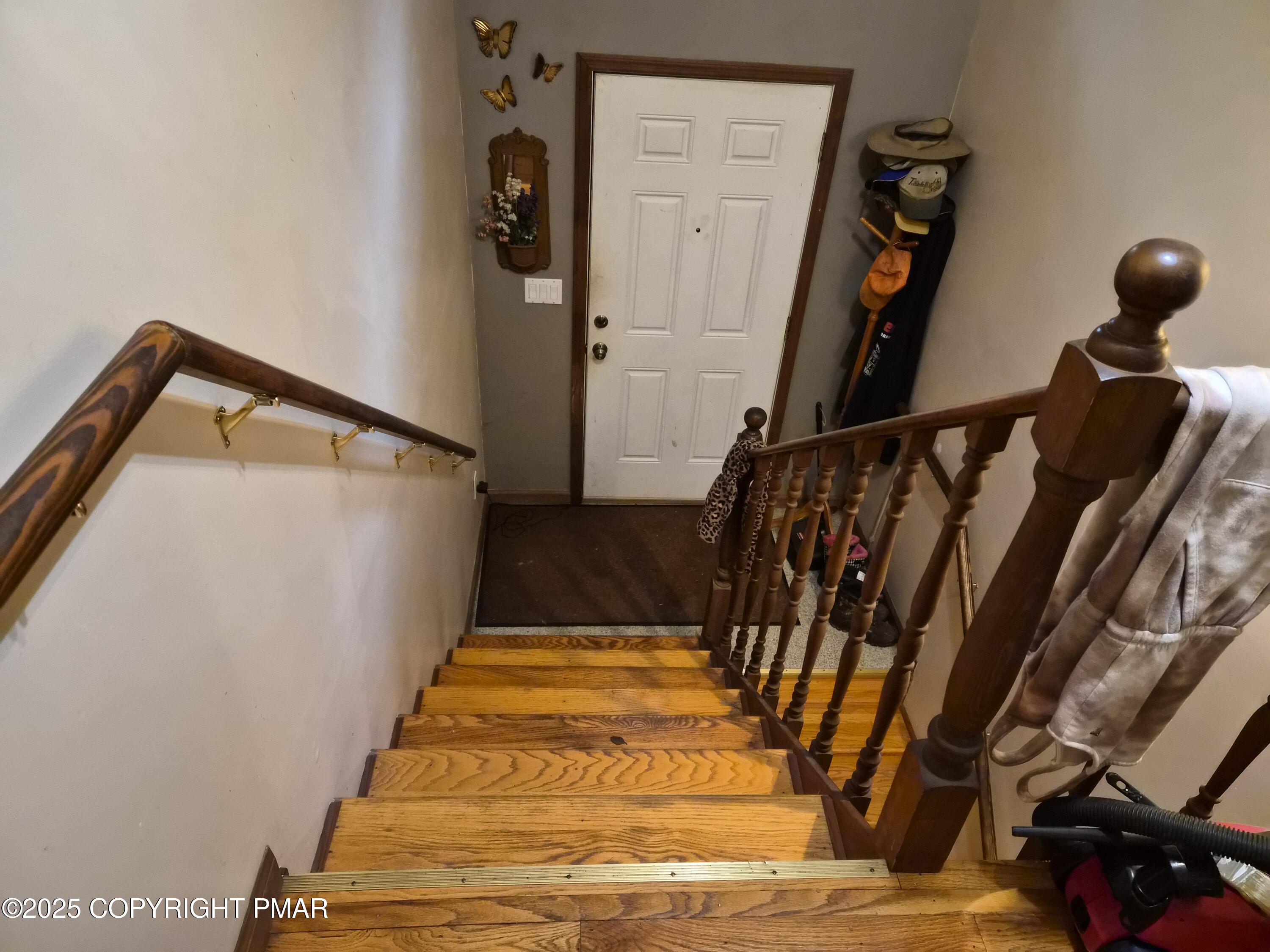 113 Olsen Road Stroudsburg, PA 18360 - Photo 16 of 22 a view of entryway