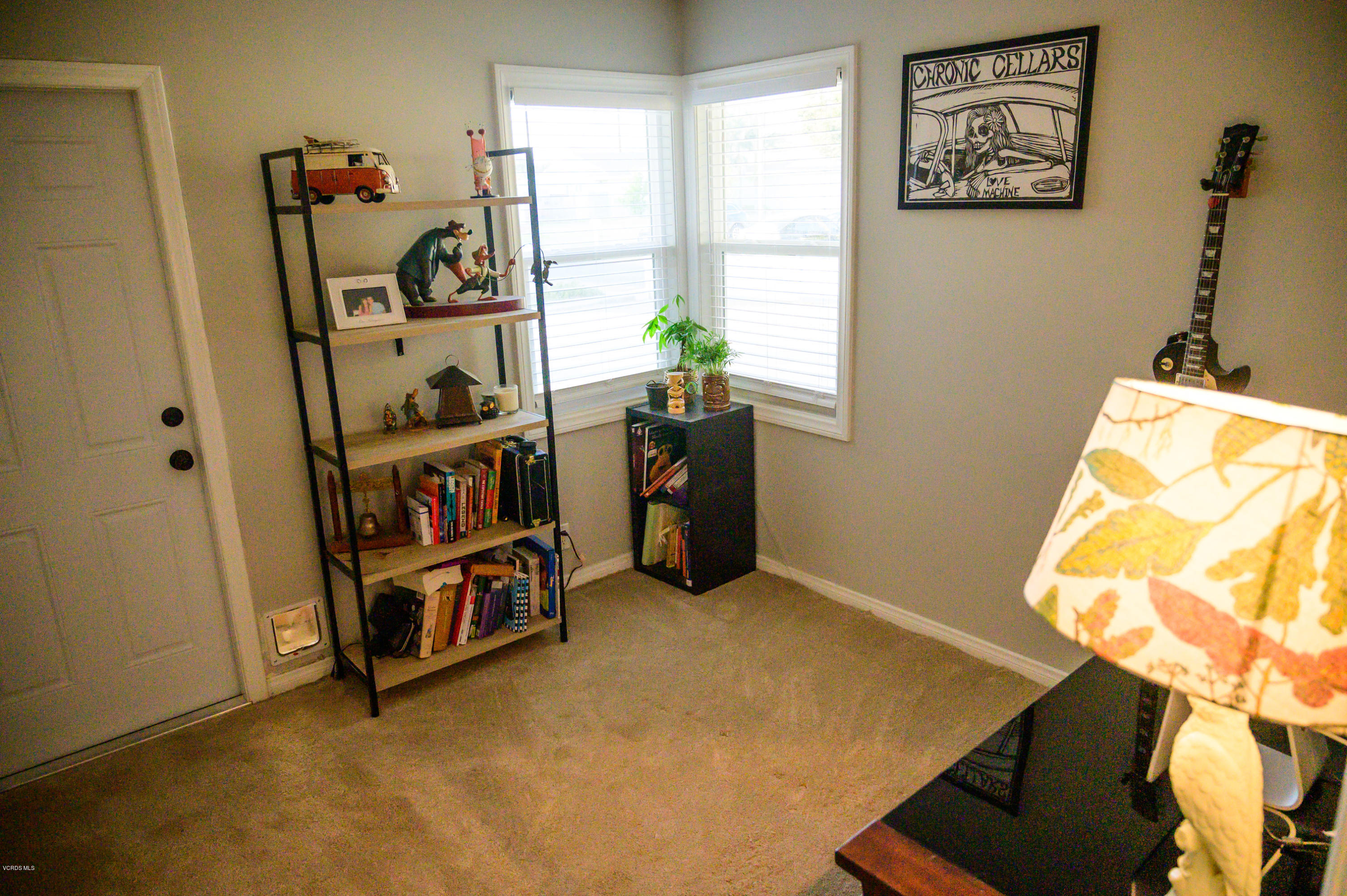 2116 Clover Street Simi Valley, CA 93065 - Photo 11 of 20 JerremsHouse-123