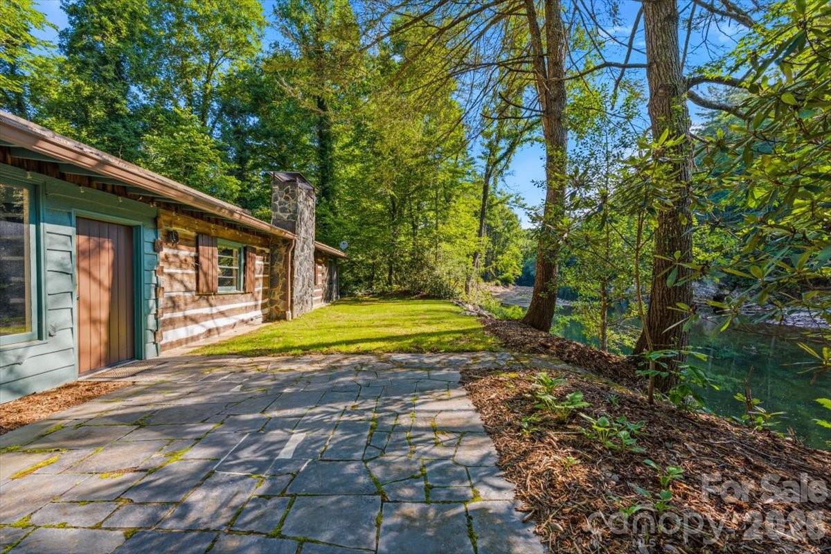 1878 Linville River Road Nebo, NC 28761 - Photo 10 of 37