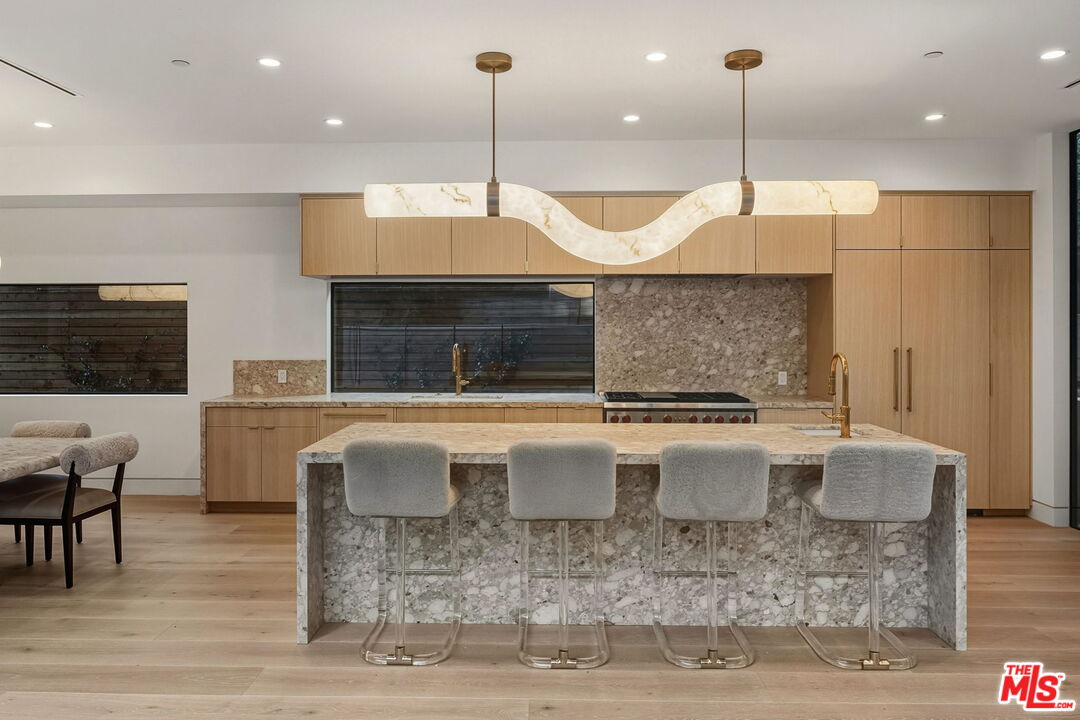 738 Palms Boulevard Venice, CA 90291 - Photo 14 of 51