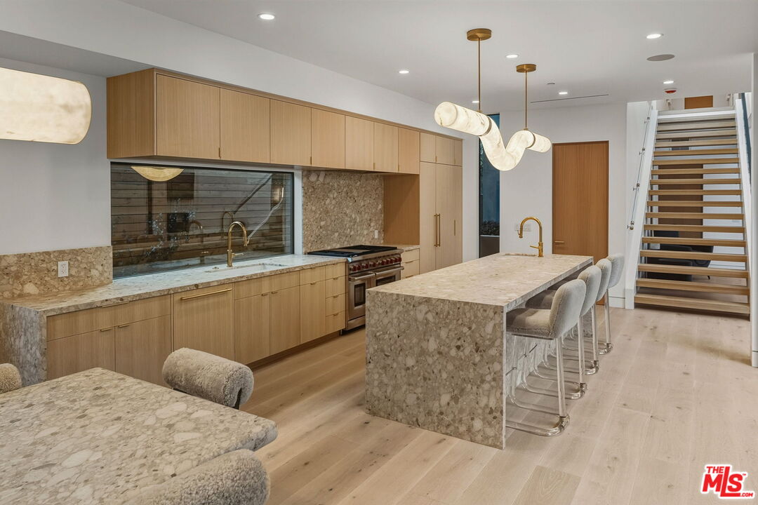 738 Palms Boulevard Venice, CA 90291 - Photo 18 of 51