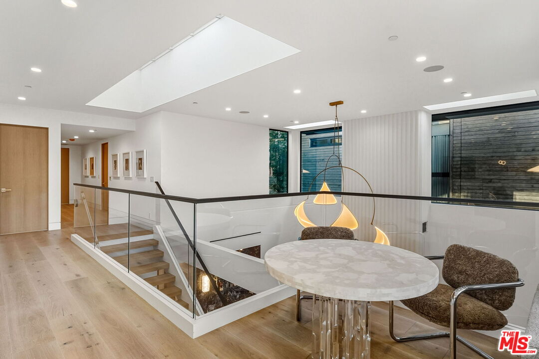 738 Palms Boulevard Venice, CA 90291 - Photo 26 of 51