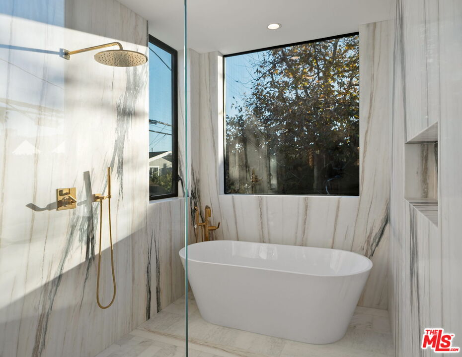 738 Palms Boulevard Venice, CA 90291 - Photo 34 of 51