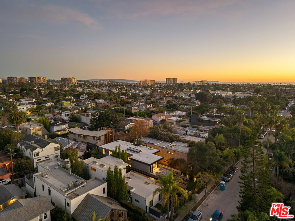 738 Palms Boulevard Venice, CA 90291 - Photo 50 of 51