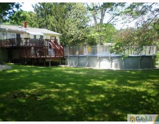 5 Kevin Road East Brunswick, NJ 08816 - Photo 6 of 6 Gallery Image 6