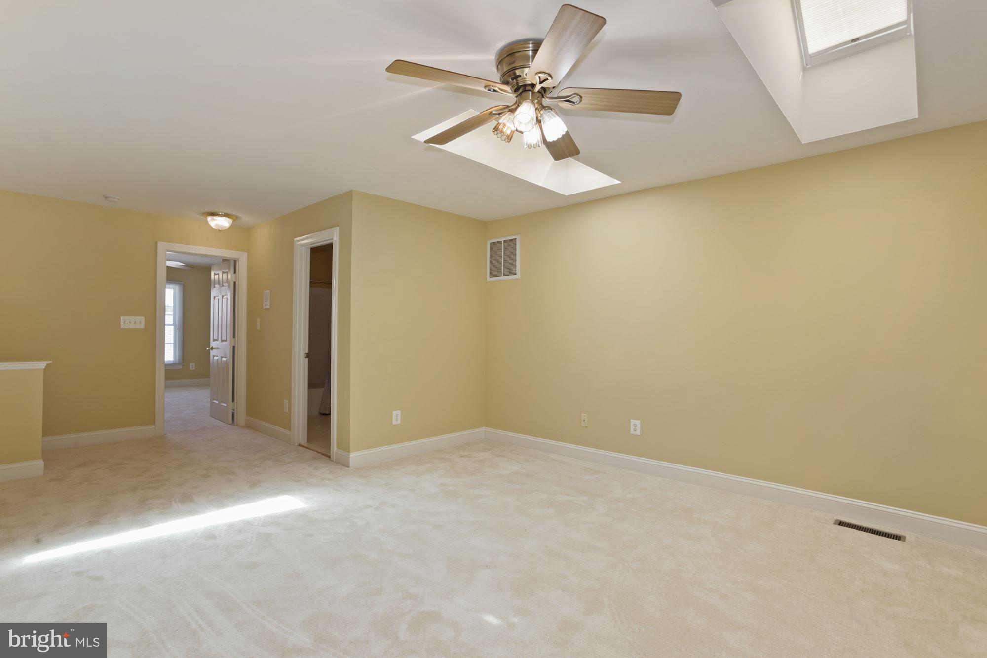 12830 Victory Lakes Loop Bristow, VA 20136 - Photo 36 of 50 LOFT area on the 4th LVL