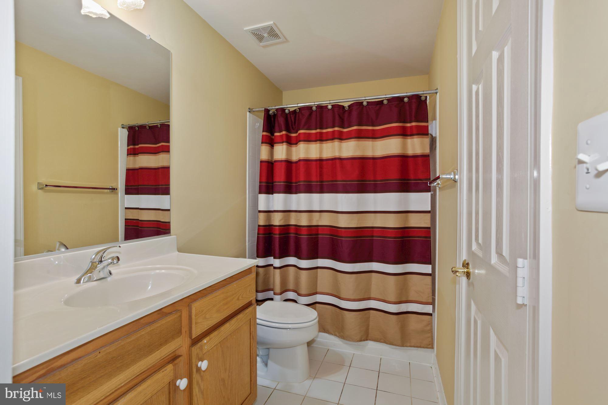 12830 Victory Lakes Loop Bristow, VA 20136 - Photo 45 of 50 SIXTH BATH!