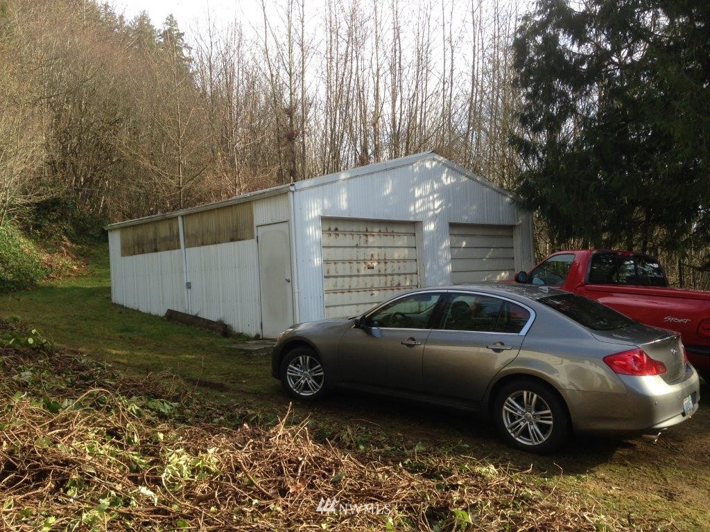 22212 Southeast May Valley Road Issaquah, WA 98027 - Photo 16 of 16 Gallery Image 16