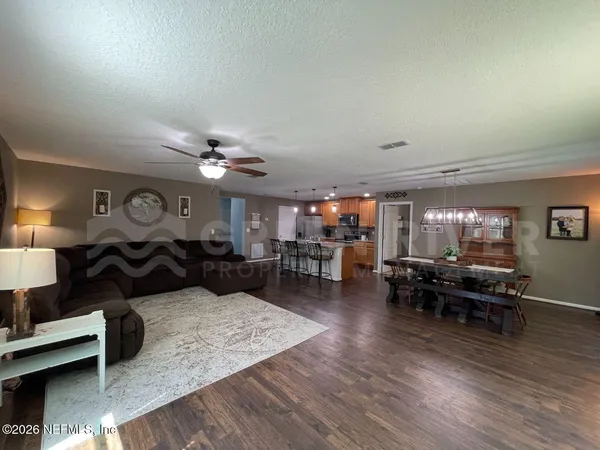 $1,800 | 15366 Bareback Drive, Jacksonville, FL 32234