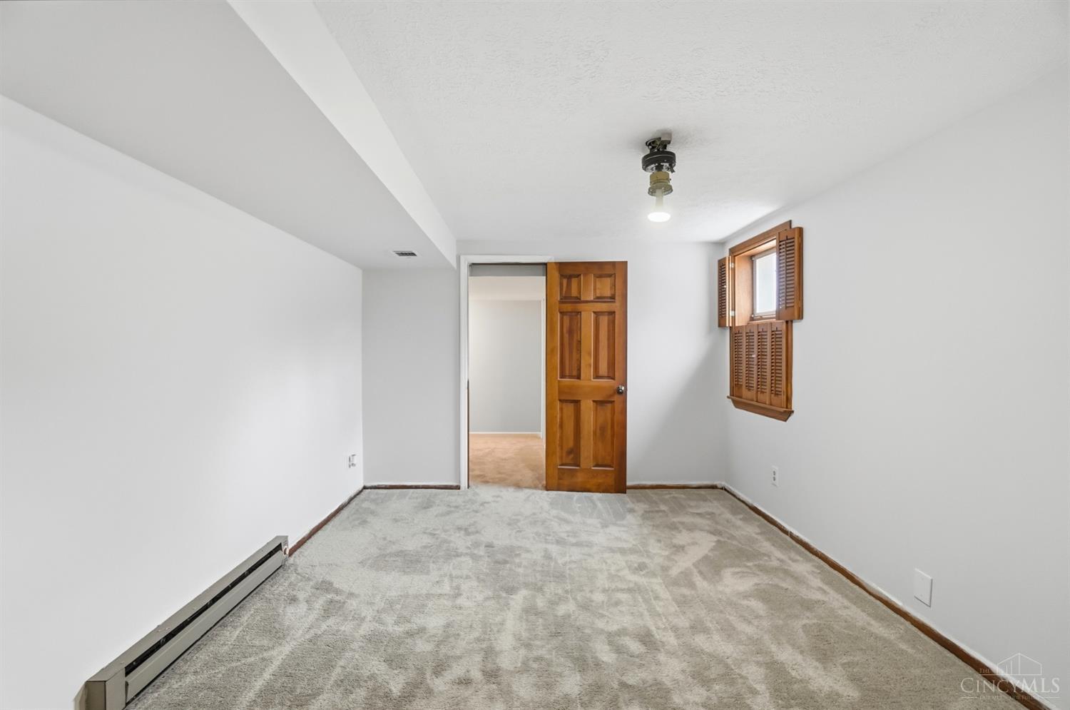 5285 Yeatman Road Cincinnati, OH 45252 - Photo 58 of 72