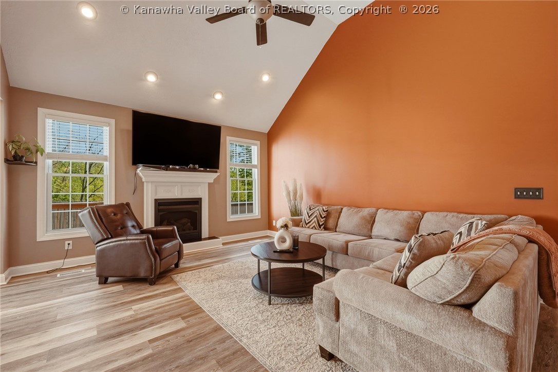 455 Aviators Point Eleanor, WV 25070 - Photo 10 of 42 Gallery Image 10