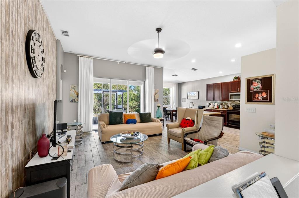 11013 Rockledge View Drive Riverview, FL 33579 - Photo 11 of 30