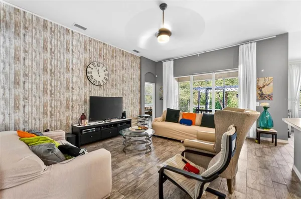 $429,000 | 11013 Rockledge View Drive, Riverview, FL 33579