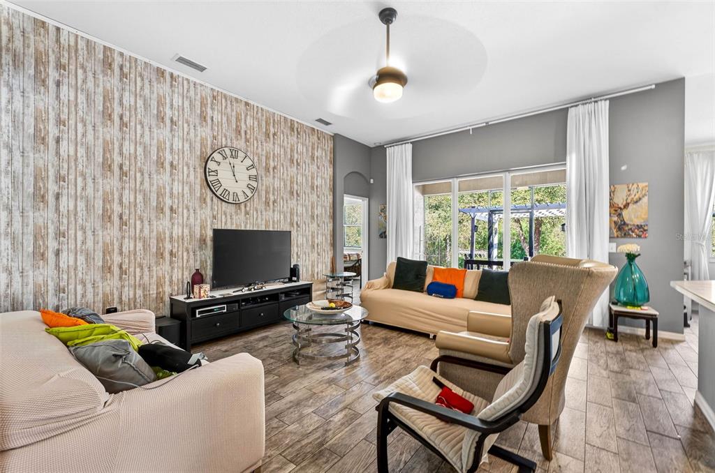 11013 Rockledge View Drive Riverview, FL 33579 - Photo 7 of 30