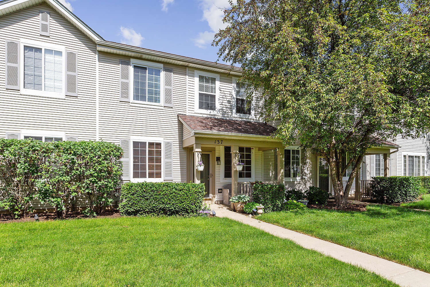 137 Azalea Circle, Unit 137 Romeoville, IL 60446 - Photo 1 of 17 Gallery Image 1