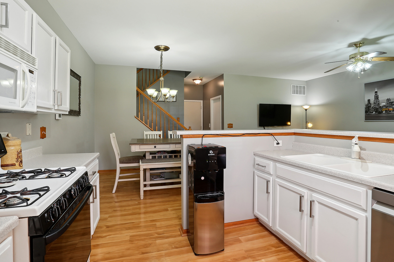 137 Azalea Circle, Unit 137 Romeoville, IL 60446 - Photo 7 of 17 Gallery Image 7