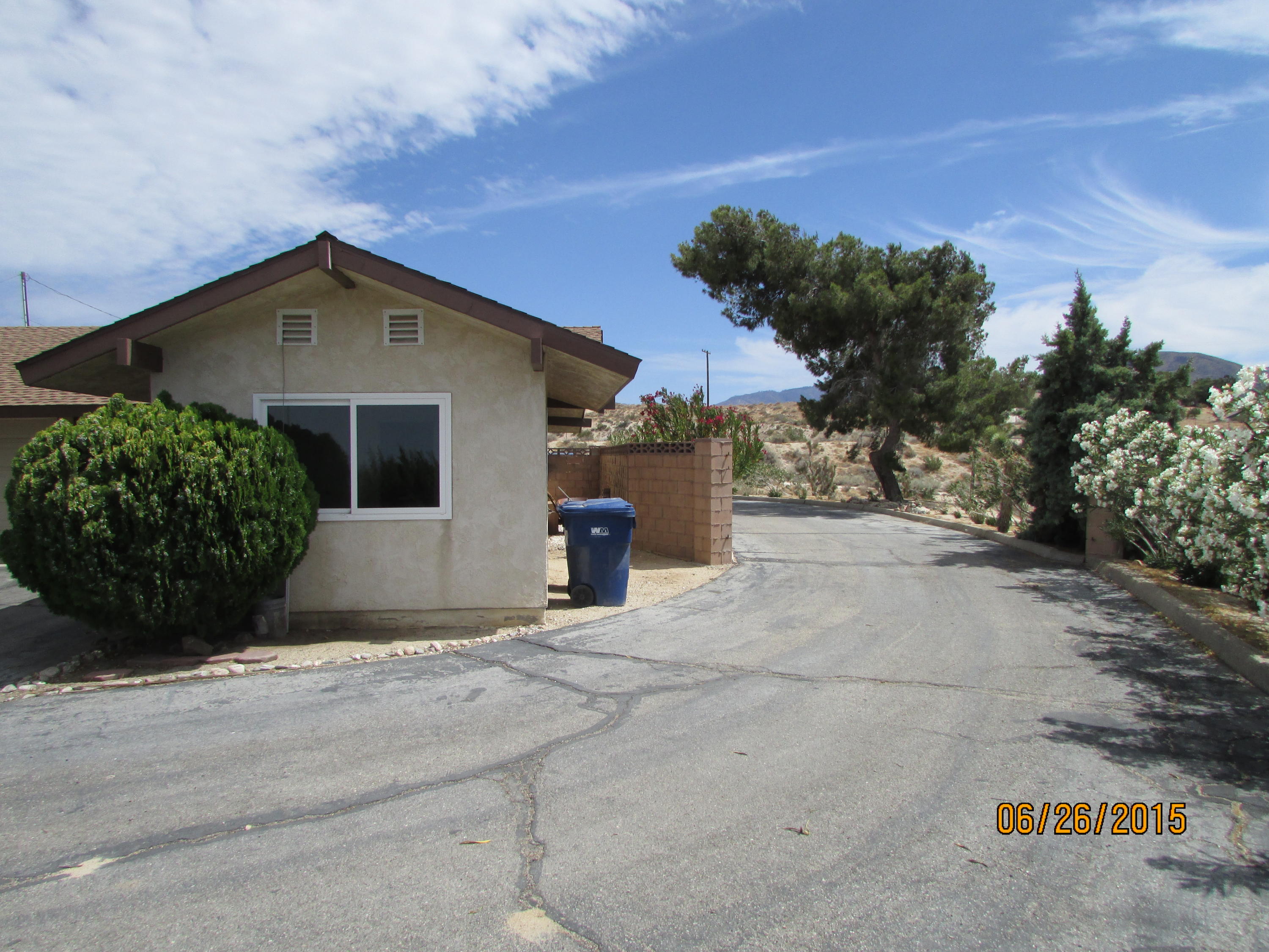 35553 Cheseboro Road Palmdale, CA 93552 - Photo 6 of 38 IMG_1865