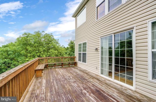 $825,000 | 5255 Jule Star Drive, Centreville, VA 20120