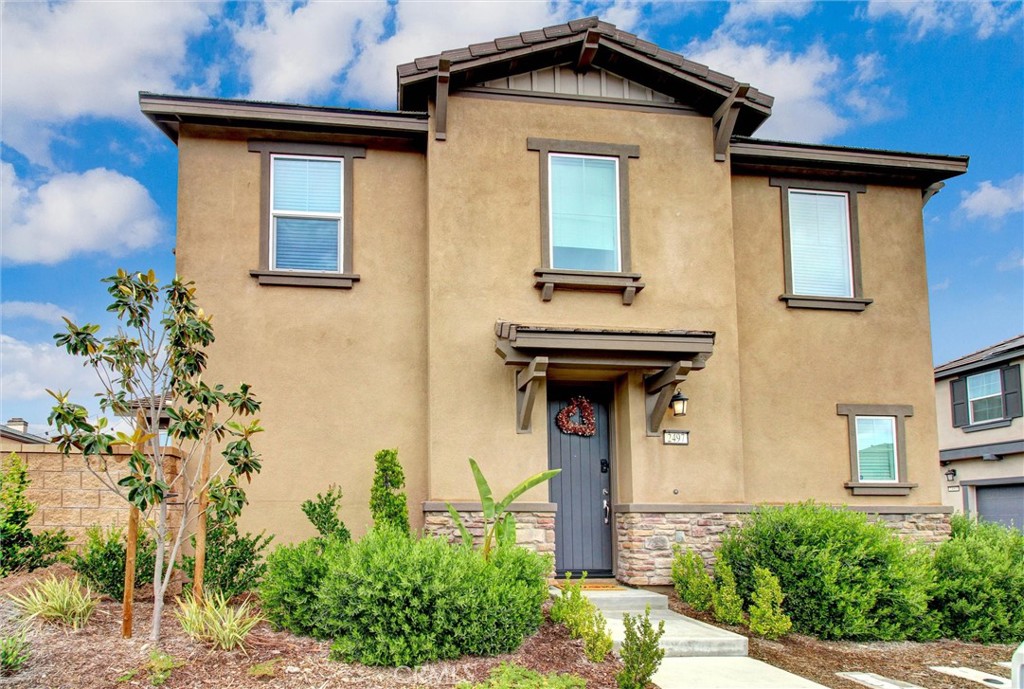 2497 Gunner Ridge Way Rialto, CA 92377 - Photo 2 of 49 Gallery Image 2