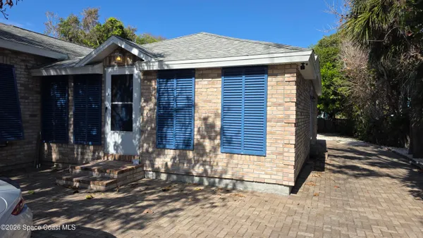 $2,300 | 1550 South Atlantic Avenue, Unit 3, Cocoa Beach, FL 32931