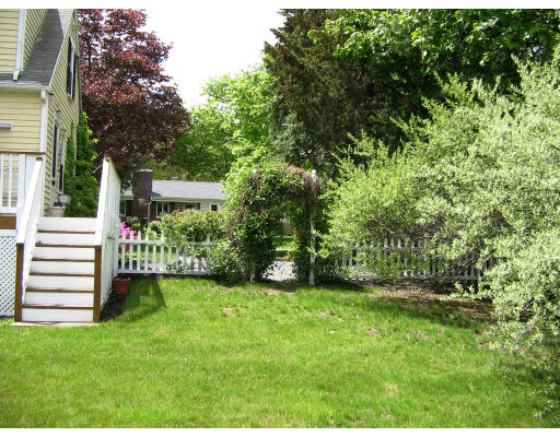 203 Captain Peirce Road Scituate, MA 02066 - Photo 14 of 16 Gallery Image 14