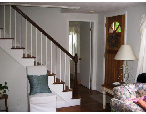 203 Captain Peirce Road Scituate, MA 02066 - Photo 4 of 16 Gallery Image 4