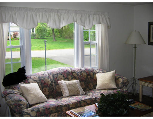 203 Captain Peirce Road Scituate, MA 02066 - Photo 5 of 16 Gallery Image 5