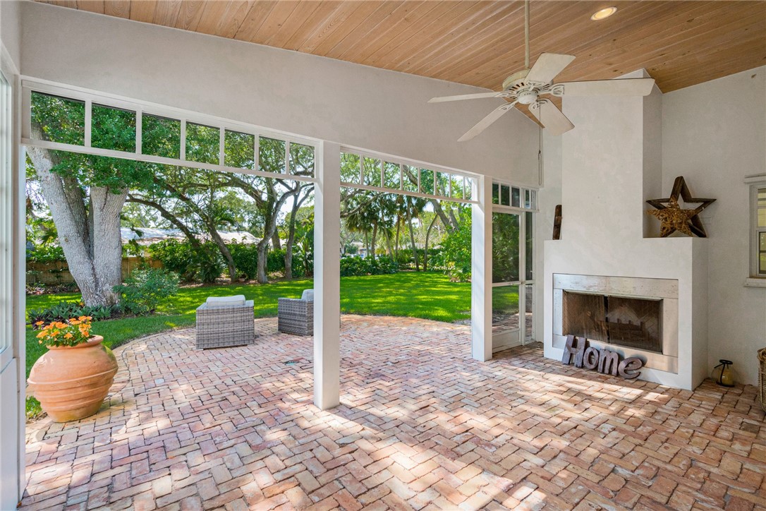 756 Cypress Road Vero Beach, FL 32963 - Photo 10 of 27 Gallery Image 10