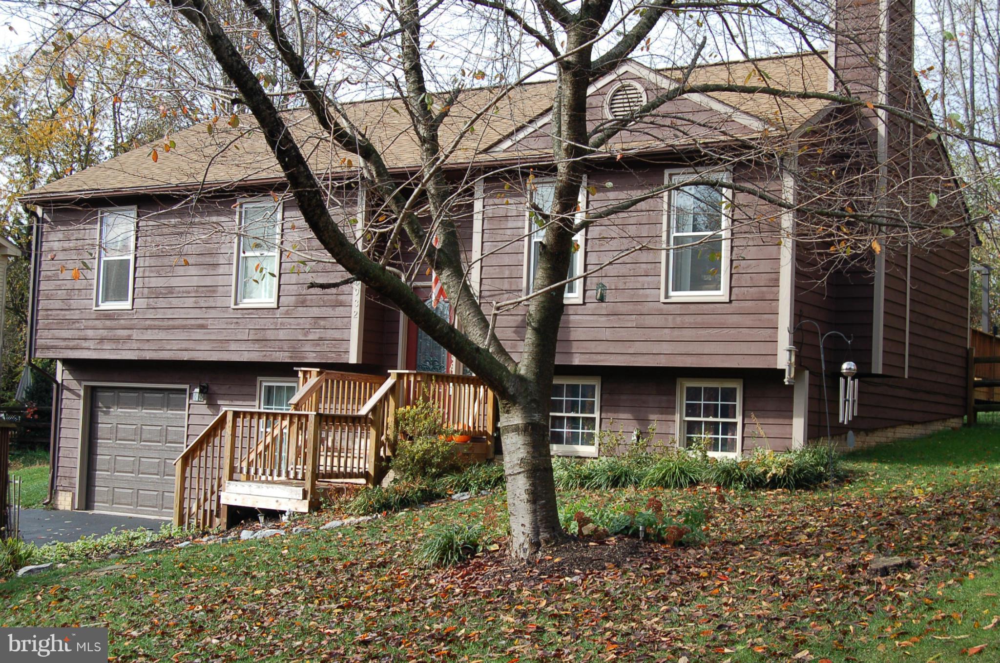 6932 Fox Chase Road New Market, MD 21774 - Photo 3 of 30 Exterior (Front)
