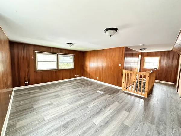 $165,000 | 1581 Kenilworth Drive, Calumet City, IL 60409