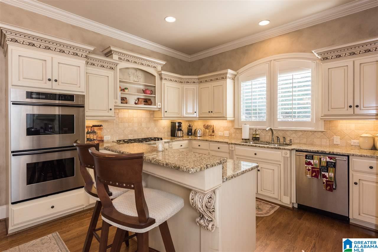 1516 Highland Gate Point Birmingham, AL 35244 - Photo 8 of 48