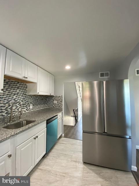 6321 Falkirk Road Baltimore, MD 21239 - Photo 6 of 34