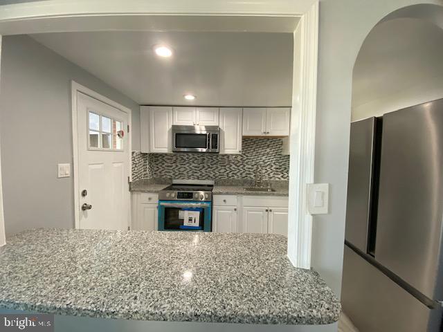 6321 Falkirk Road Baltimore, MD 21239 - Photo 7 of 34
