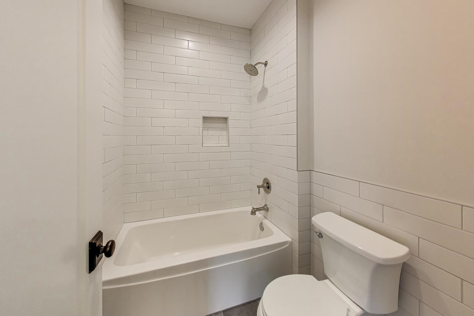 116 Oxford Avenue Clarendon Hills, IL 60514 - Photo 34 of 49